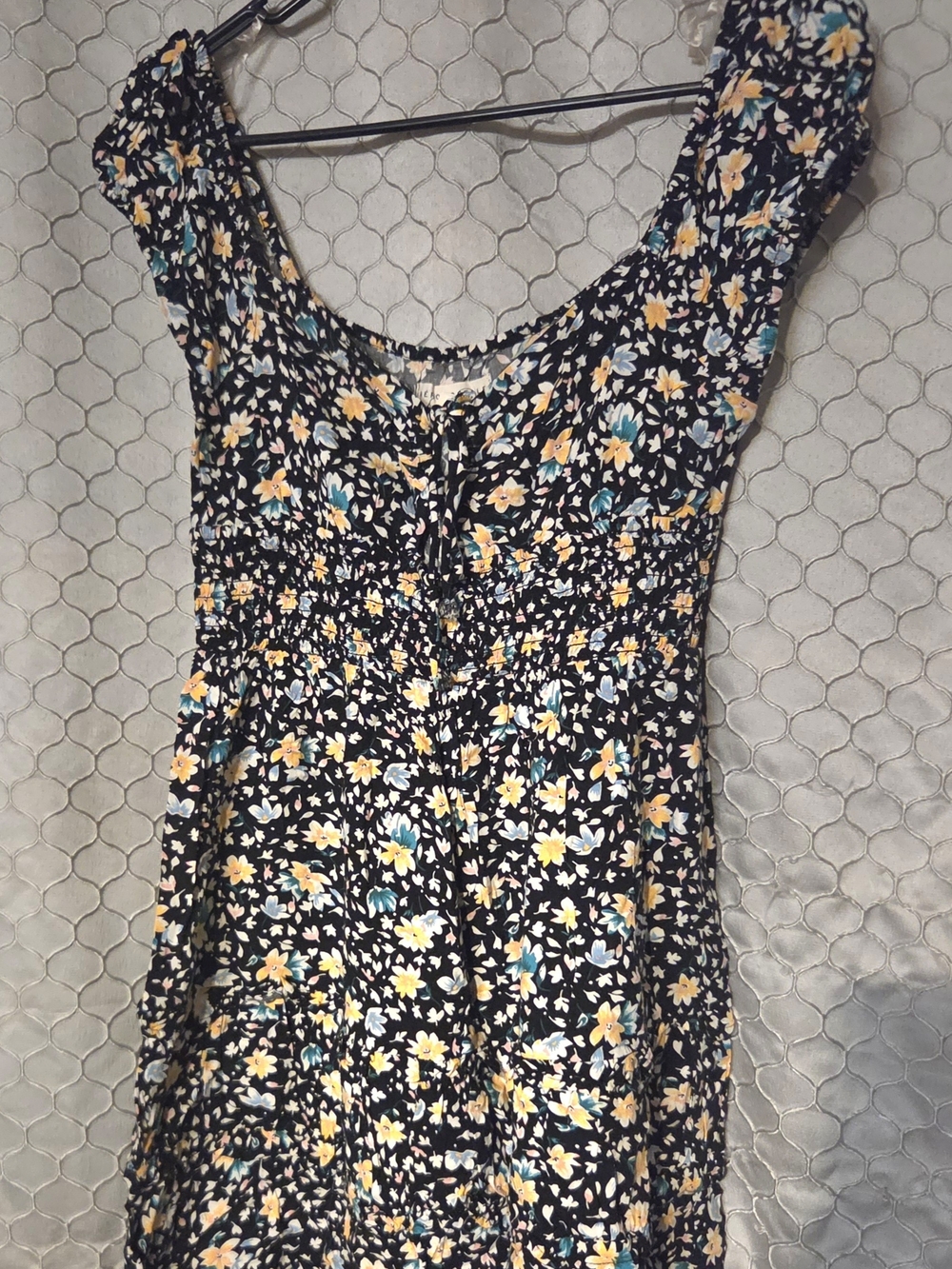 Aeropostale Off Shoulder Smocked Sundress with Dainty Floral Accents sz Med
